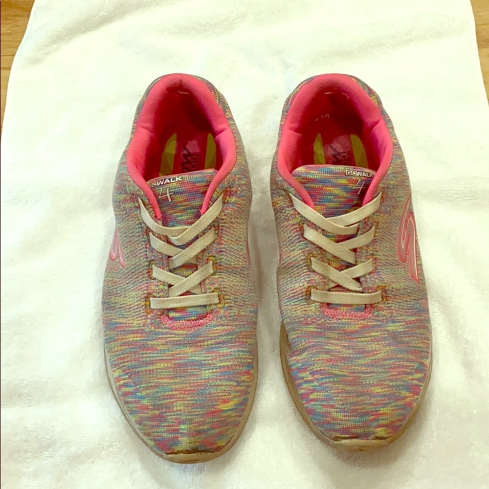 Running Shoes